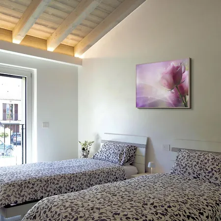 Apartment La Terrazza Sul Colico