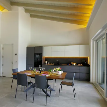 La Terrazza Sul Apartment *